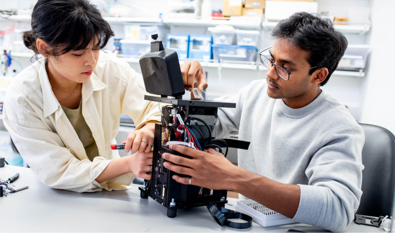 Science researchers collaborating at CZ Biohub Network