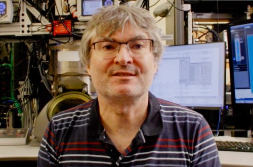 UC Berkeley physics professor Holger Müller in lab containing new imaging technology